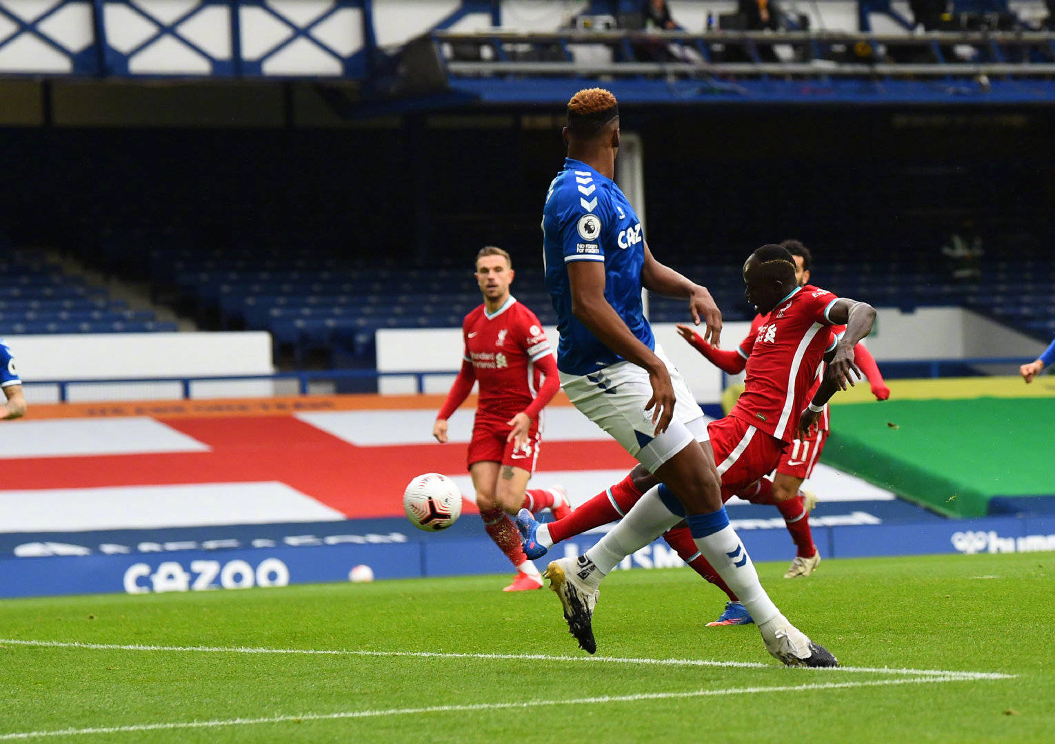 像阿尔瓦雷 像阿尔瓦雷